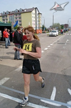 XVI Międzynarodowy Półmaraton Kurpiowski w Ostrołęce - PRZEDBIEGI (09.05.2010) - zdjęcie #44 - eOstroleka.pl